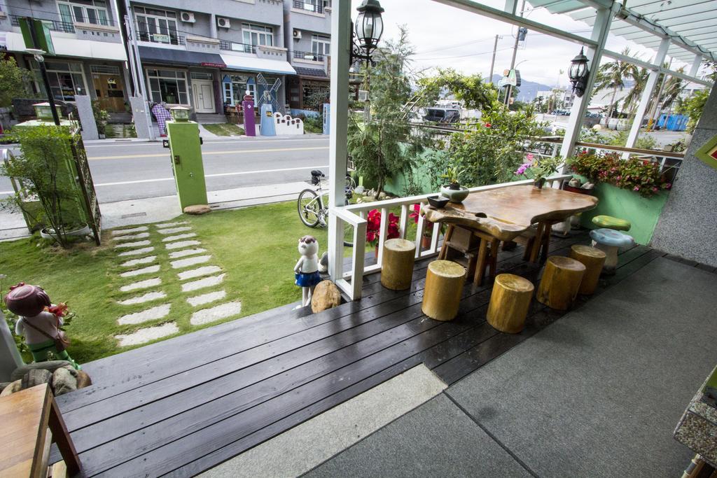 Vicking Guesthouse Taitung Exterior photo